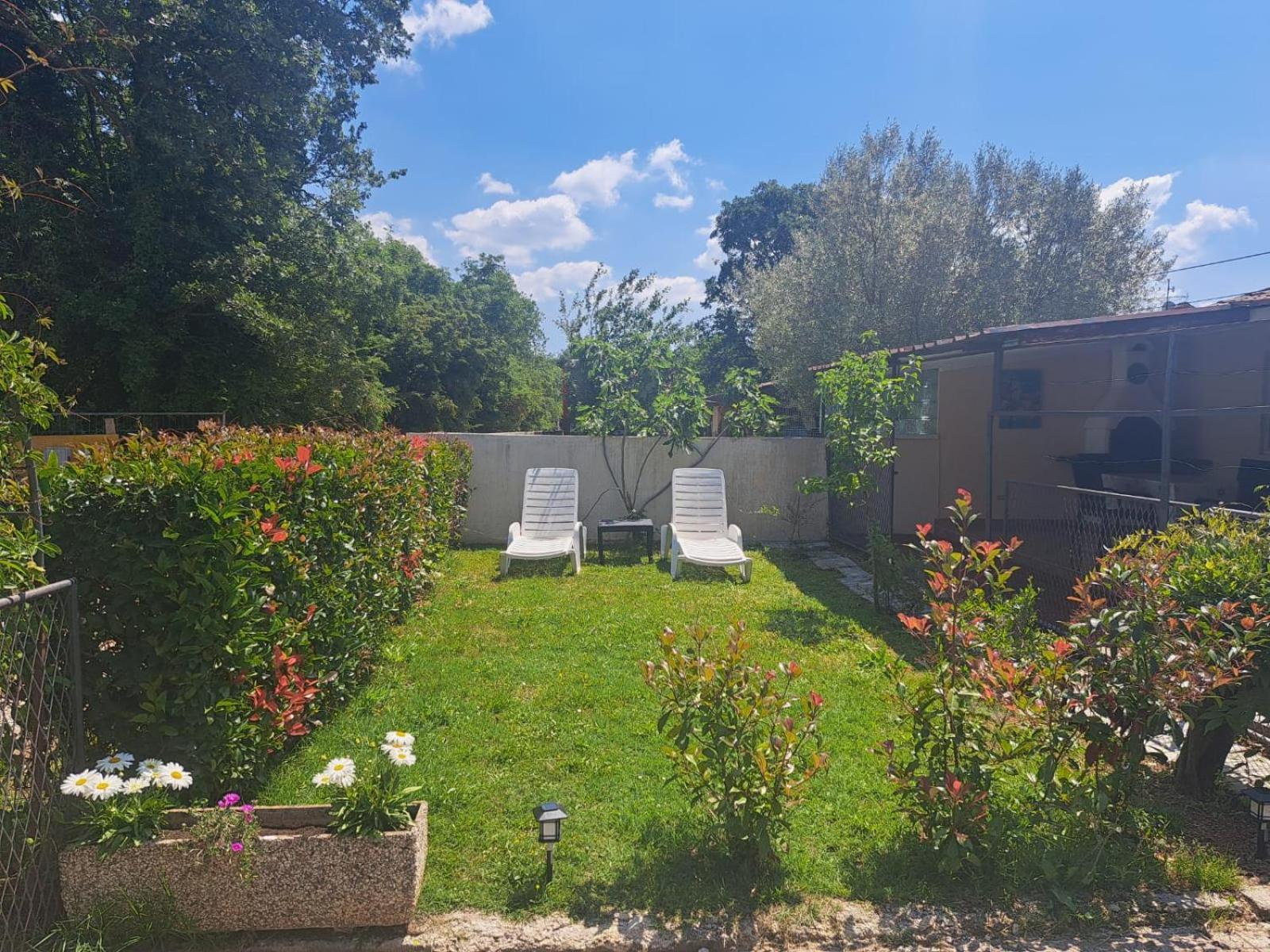 Apartments Vila Vanda Porec Exterior photo